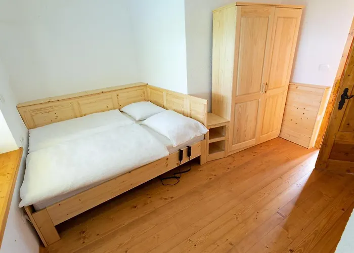 Old Breg Apartmán Zirovnica